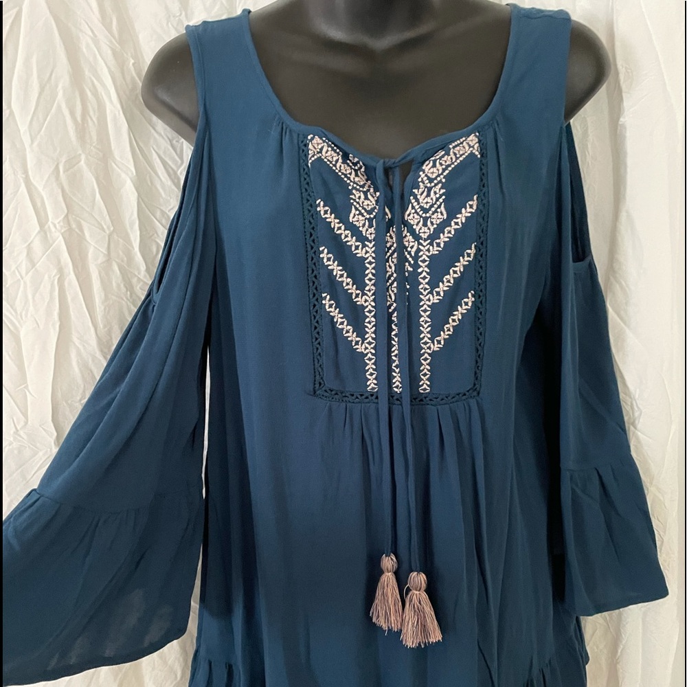 Knox‎ Rose Teal Embroidered Blouse with Tassels